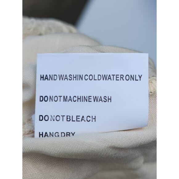 Solitaire By Ravi Khosla Womens M 1/4 Sleeve Cream Crochet Cottagecore Boho NWT - Picture 7 of 7